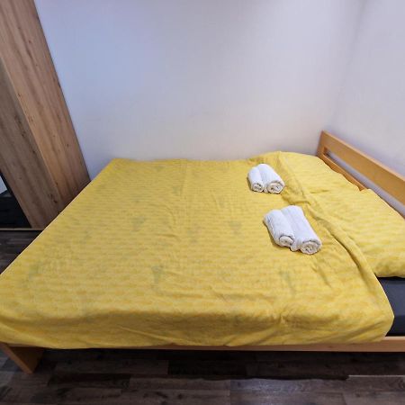 T&A Apartment Paracin Luaran gambar